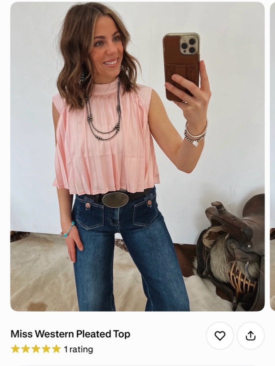 Tops - Pleated Pink Sleeveless Blouse